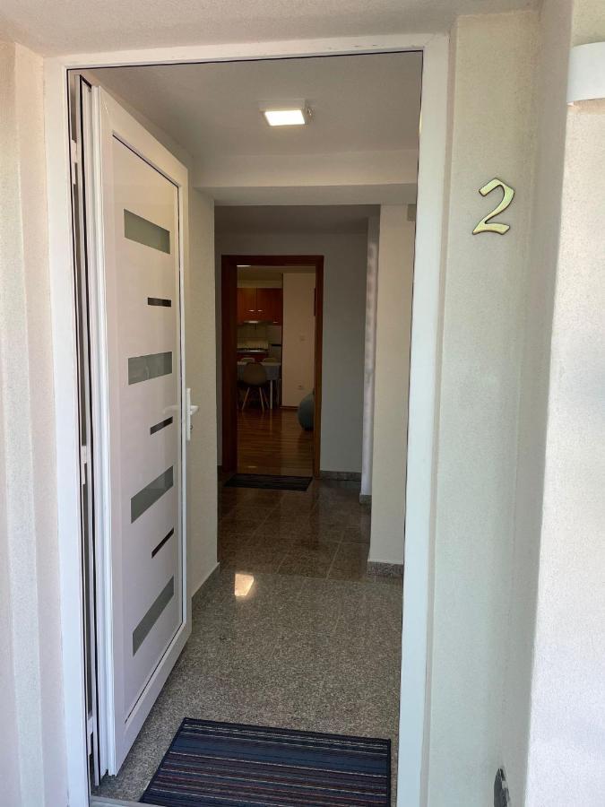 Apartmani Rozi Umag Exterior photo